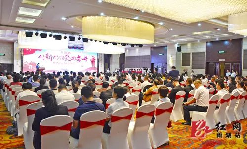 湖南麥克斯攪拌捏合設備有限公司,湘潭攪拌混合設備生產(chǎn)銷售,湘潭立式捏合機生產(chǎn)銷售 湖南麥克斯攪拌捏合設備有限公司,湘潭攪拌混合設備生產(chǎn)銷售,湘潭立式捏合機生產(chǎn)銷售